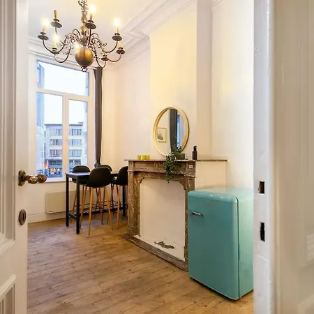 Blue Lagoon In The City Apartment Antwerp